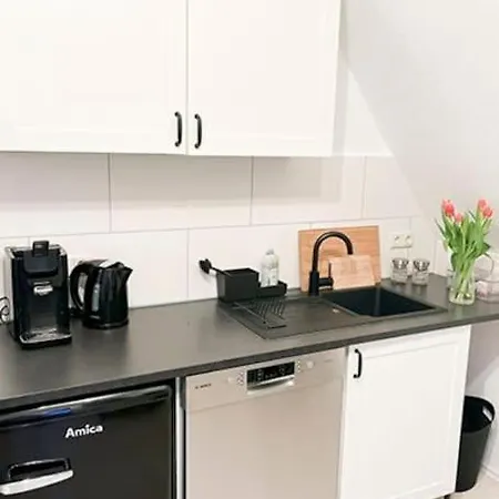 Modernes Mit Balkon Free Parking Netflix Apartman